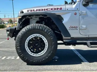 Jeep Gladiator 2020 4x4 Launch Edition 4dr Crew Cab 5.0 ft. SB