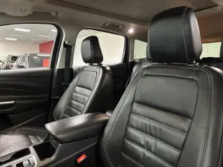 Ford Escape 2018 AWD Titanium 4dr SUV