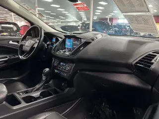 Ford Escape 2018 AWD Titanium 4dr SUV