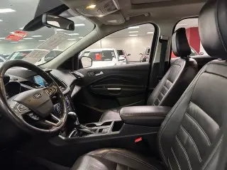 Ford Escape 2018 AWD Titanium 4dr SUV