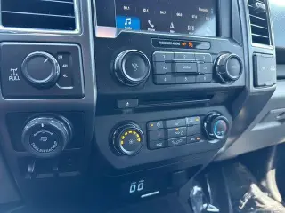 Ford F-150 2017 4x4 Lariat 4dr SuperCrew 5.5 ft. SB