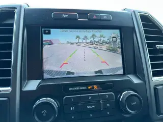 Ford F-150 2017 4x4 Lariat 4dr SuperCrew 5.5 ft. SB