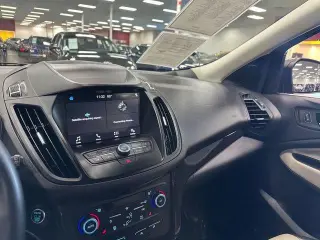 Ford Escape 2019 SEL 4dr SUV