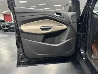 Ford Escape 2019 SEL 4dr SUV