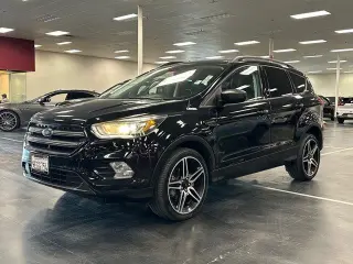 Ford Escape 2019 SEL 4dr SUV
