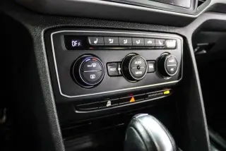 Volkswagen Atlas 2021 V6 SE R-Line 4dr SUV w/Technology (midyear release)