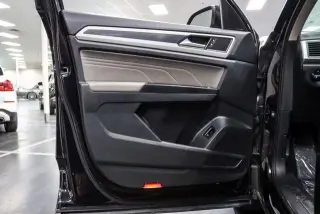 Volkswagen Atlas 2021 V6 SE R-Line 4dr SUV w/Technology (midyear release)