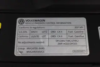 Volkswagen Atlas 2021 V6 SE R-Line 4dr SUV w/Technology (midyear release)