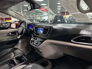 Chrysler Pacifica 2020 Touring L 4dr Mini-Van