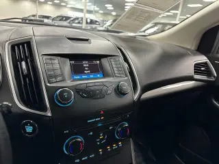 Ford Edge 2017 SEL 4dr Crossover