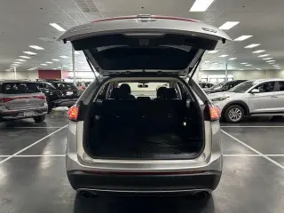 Ford Edge 2017 SEL 4dr Crossover