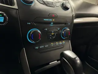 Ford Edge 2017 SEL 4dr Crossover