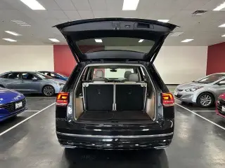 Volkswagen Atlas 2018 V6 SE 4dr SUV w/Technology