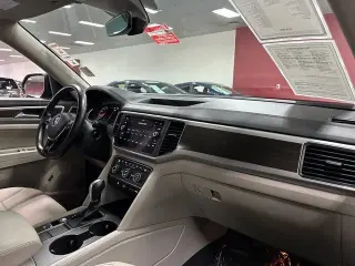 Volkswagen Atlas 2018 V6 SE 4dr SUV w/Technology
