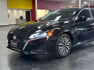 Nissan Altima 2023 2.5 SV 4dr Sedan