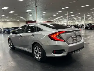 Honda Civic 2018 LX 4dr Sedan w/Honda Sensing
