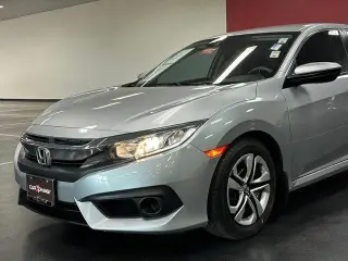 Honda Civic 2018 LX 4dr Sedan w/Honda Sensing