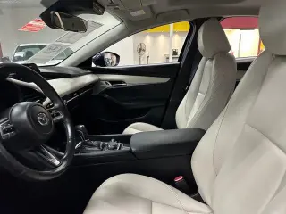 Mazda Mazda3 Sedan 2022 Premium 4dr Sedan