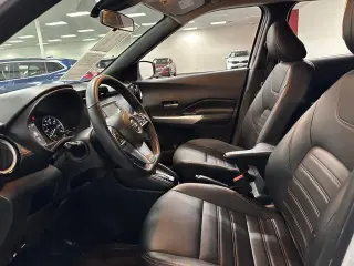 Nissan Kicks 2020 SR 4dr Crossover