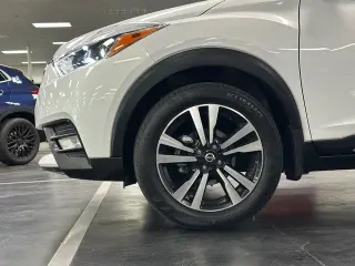 Nissan Kicks 2020 SR 4dr Crossover