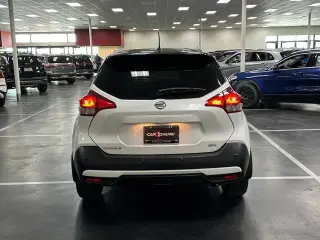 Nissan Kicks 2020 SR 4dr Crossover