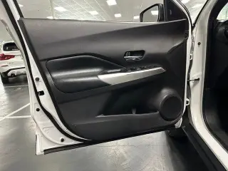 Nissan Kicks 2020 SR 4dr Crossover