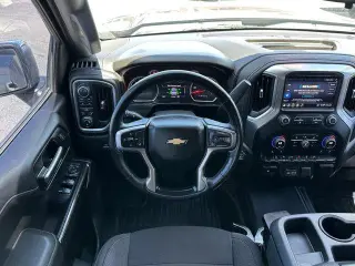 Chevrolet Silverado 1500 2020 4x4 LT 4dr Crew Cab 5.8 ft. SB