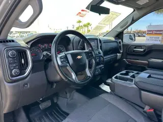 Chevrolet Silverado 1500 2020 4x4 LT 4dr Crew Cab 5.8 ft. SB