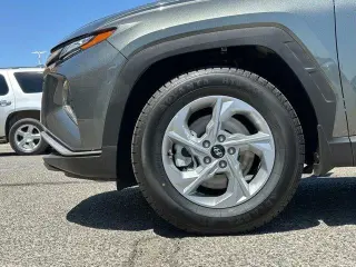 Hyundai TUCSON 2023 SE 4dr SUV
