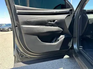 Hyundai TUCSON 2023 SE 4dr SUV
