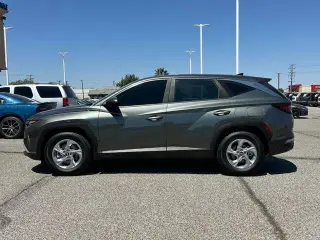 Hyundai TUCSON 2023 SE 4dr SUV