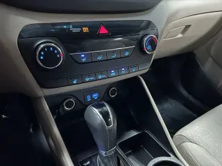 Hyundai TUCSON 2017 AWD Sport 4dr SUV
