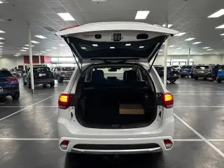 Mitsubishi Outlander PHEV 2018 AWD SEL 4dr SUV
