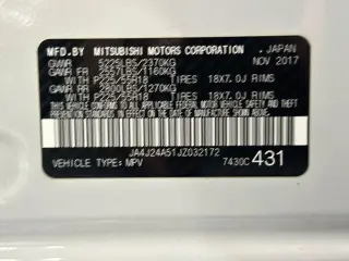 Mitsubishi Outlander PHEV 2018 AWD SEL 4dr SUV
