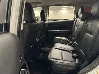 Mitsubishi Outlander PHEV 2018 AWD SEL 4dr SUV