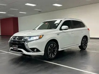 Mitsubishi Outlander PHEV 2018 AWD SEL 4dr SUV