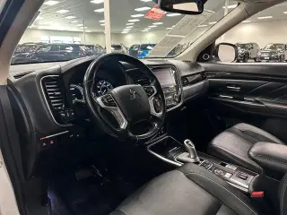 Mitsubishi Outlander PHEV 2018 AWD SEL 4dr SUV