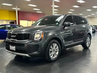Kia Telluride 2022 LX 4dr SUV