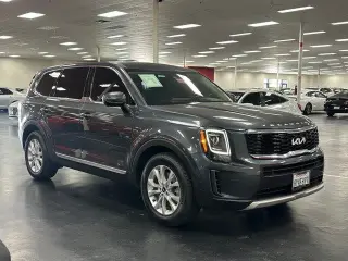 Kia Telluride 2022 LX 4dr SUV