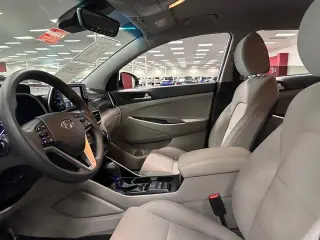 Hyundai TUCSON 2019 Sport 4dr SUV