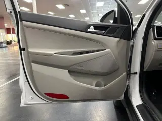 Hyundai TUCSON 2019 Sport 4dr SUV