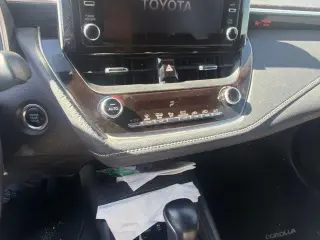 Toyota Corolla Hatchback 2019 SE 4dr Hatchback 6M