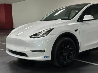 Tesla Model Y 2021 AWD Long Range 4dr Crossover