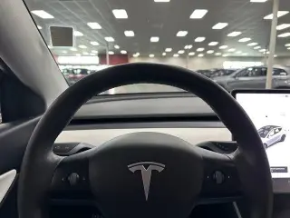 Tesla Model Y 2021 AWD Long Range 4dr Crossover