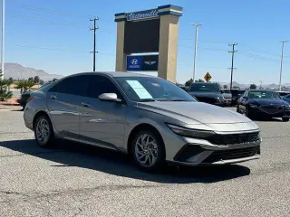 Hyundai ELANTRA 2024 SEL 4dr Sedan