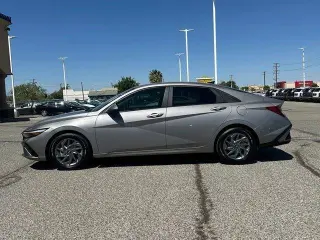 Hyundai ELANTRA 2024 SEL 4dr Sedan
