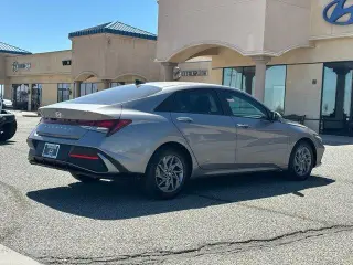 Hyundai ELANTRA 2024 SEL 4dr Sedan