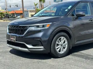 Kia Carnival 2022 LX 4dr Mini-Van
