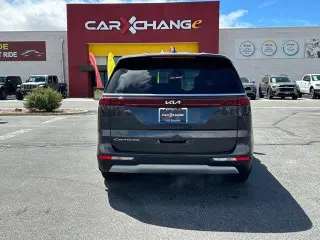 Kia Carnival 2022 LX 4dr Mini-Van