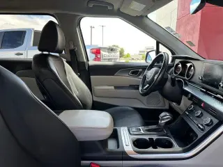 Kia Carnival 2022 LX 4dr Mini-Van